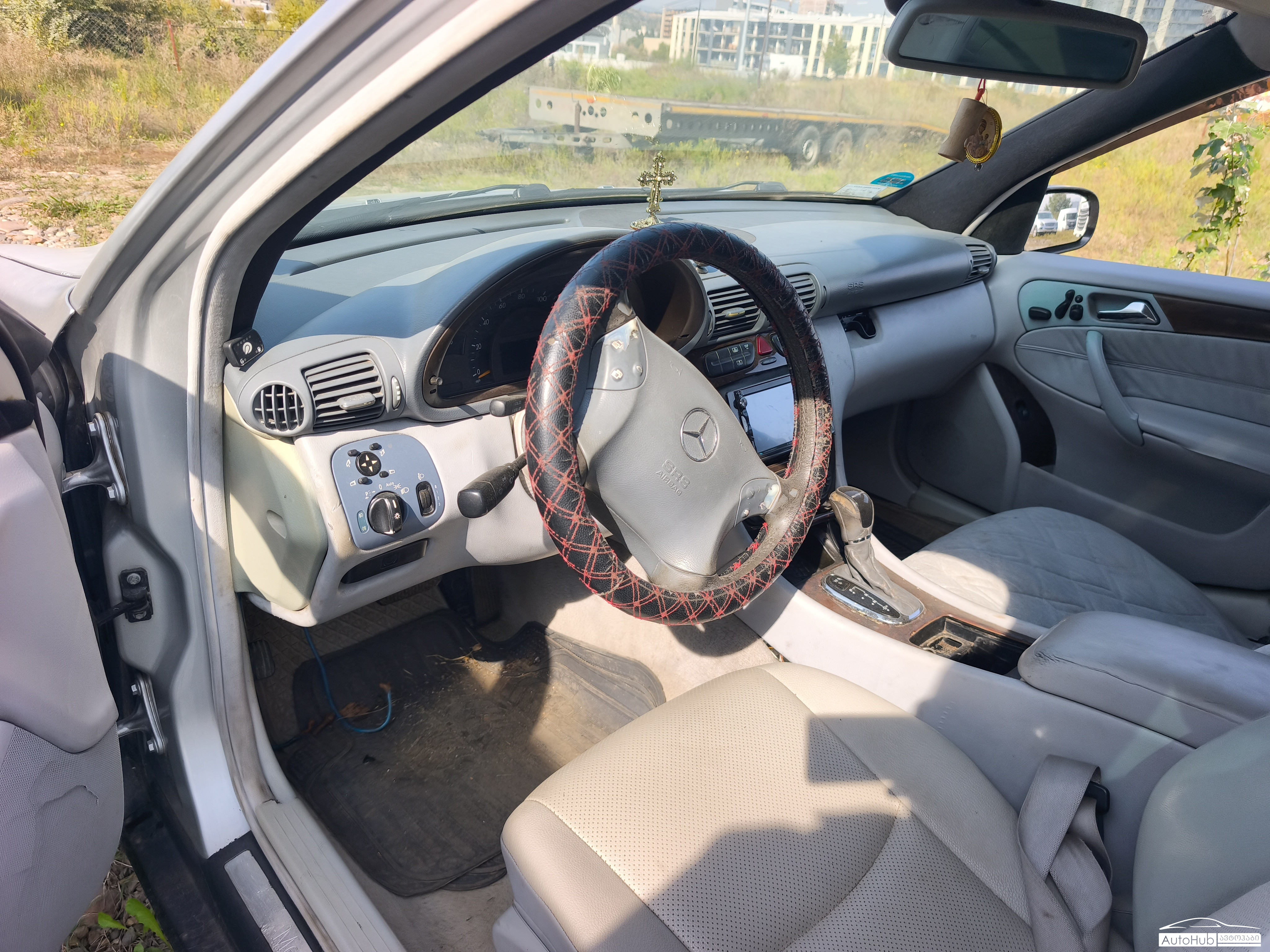 MERCEDES BENZ C 320