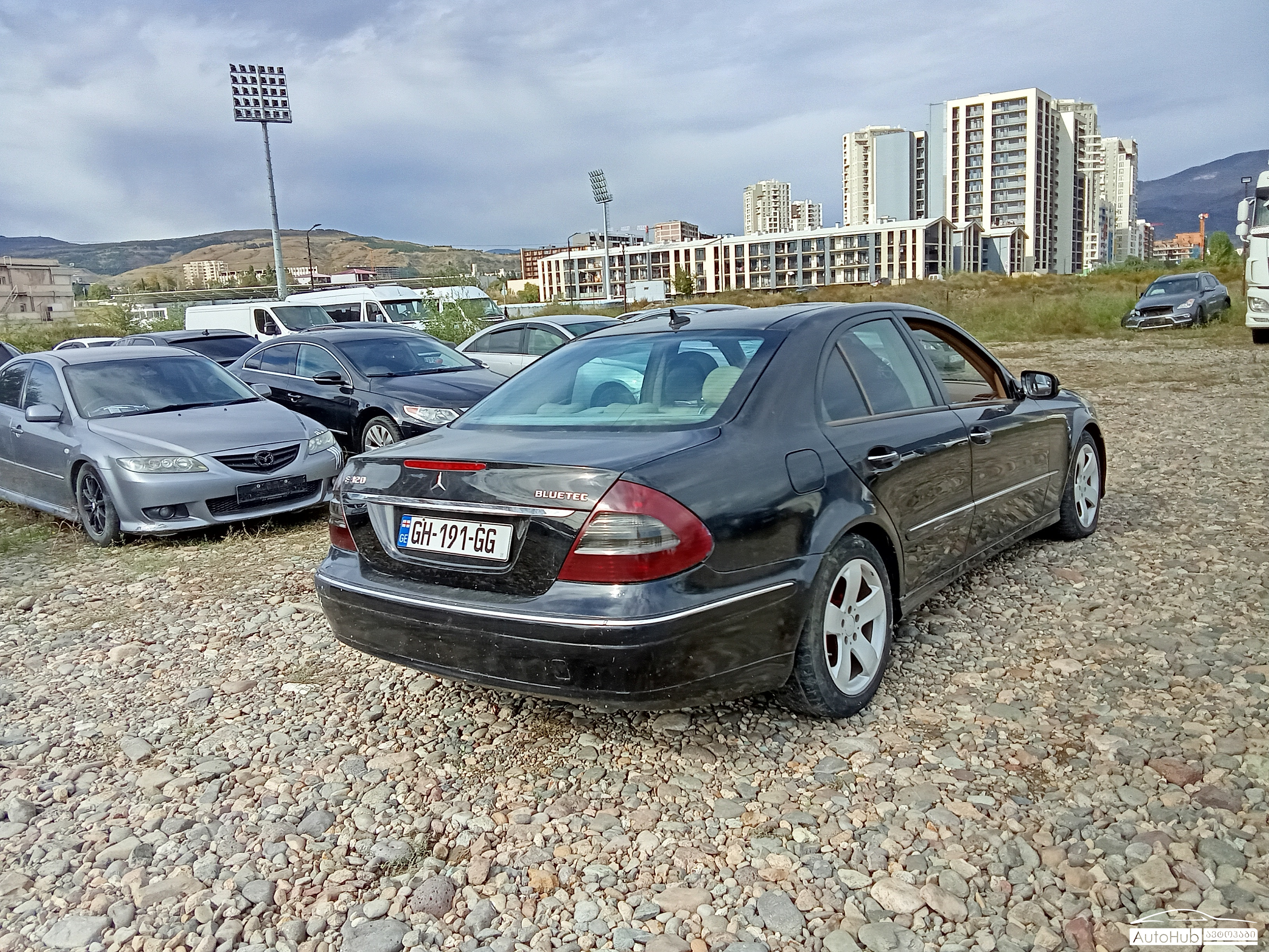 MERCEDES BENZ E 320