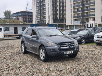 MERCEDES BENZ ML 350
